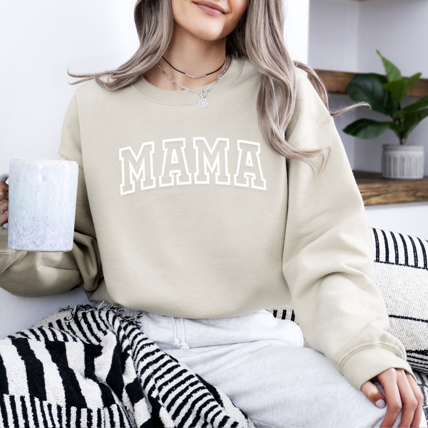 Custom Mama Sweatshirt with Kids Names, Personalized Puff with Children Names, Mama Sweater for Birthday or New Mom Gift