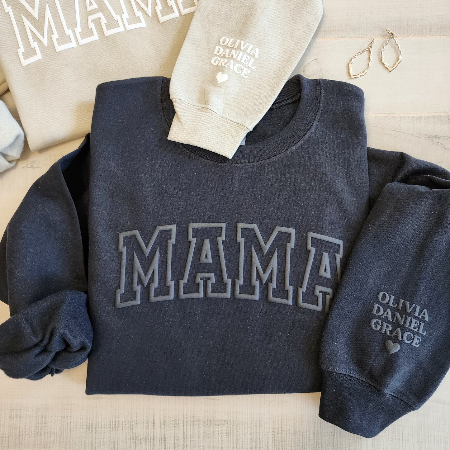 Custom Mama Sweatshirt with Kids Names, Personalized Puff with Children Names, Mama Sweater for Birthday or New Mom Gift