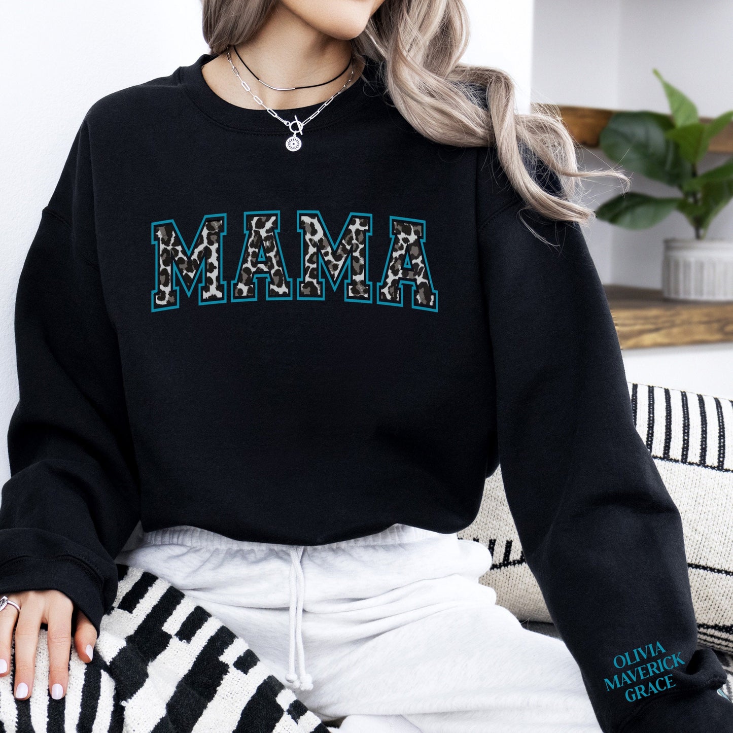 Cool Custom Mama Sweatshirt with Kids Names, Leopard Design, New Mom Sweater, Minimalist Momma Gift, Personalized Gift for Her, Baby Shower