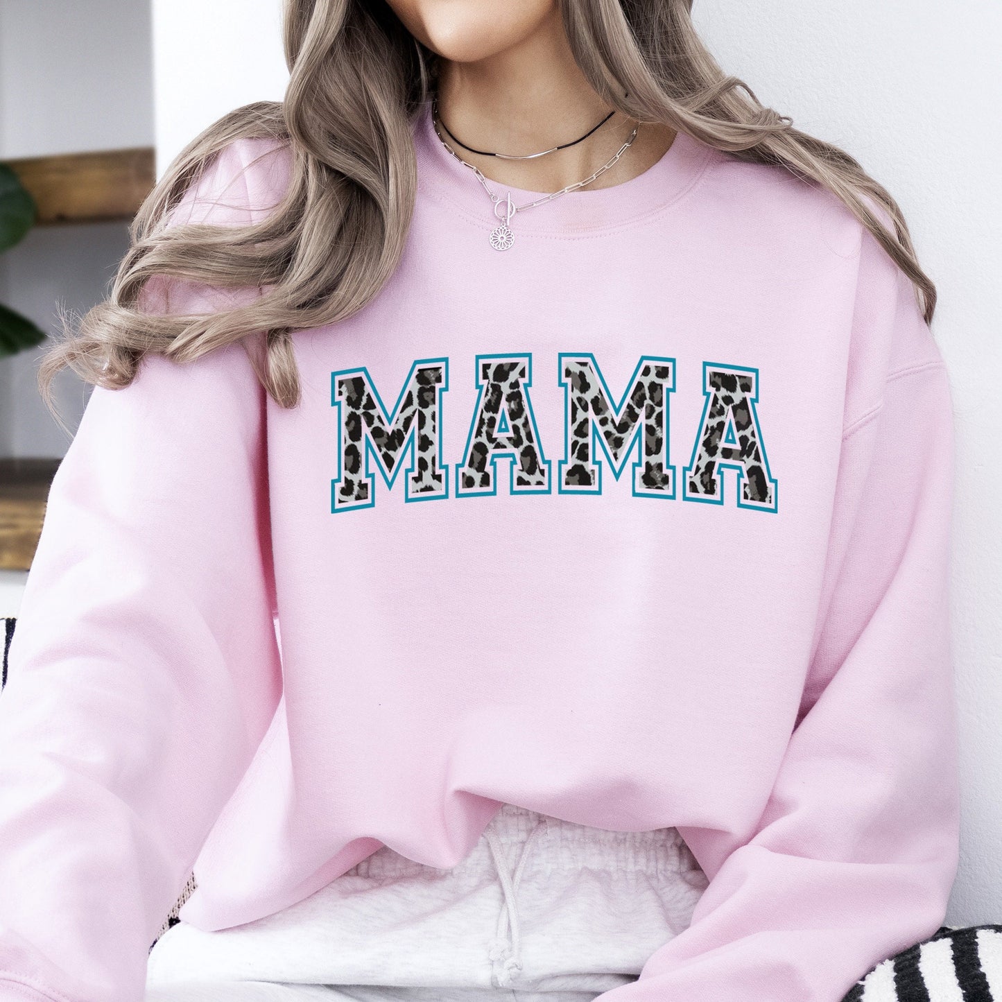 Cool Custom Mama Sweatshirt with Kids Names, Leopard Design, New Mom Sweater, Minimalist Momma Gift, Personalized Gift for Her, Baby Shower