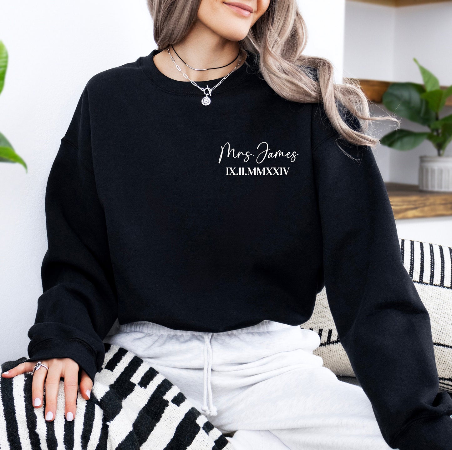 Personalized Future Mrs Sweatshirt with Roman Numeral Wedding Date, Bridal Shower Gift, Bride To Be Sweater, Custom Fiancee Shirt